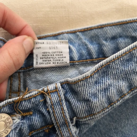 Vintage Guess 24 Inch Waist Blue Jeans Kids 14 Petite Womens - Picture 9 of 10